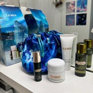 La Mer Miracle Moments Collection Skincare Set with Travel Pouch